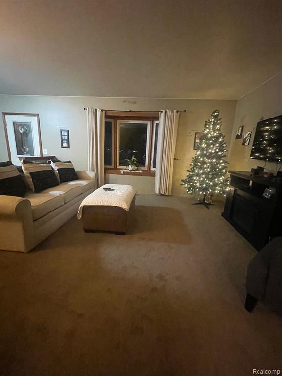 5277 Old Cove Road Clarkston, MI 48346 - Photo 5 of 26
