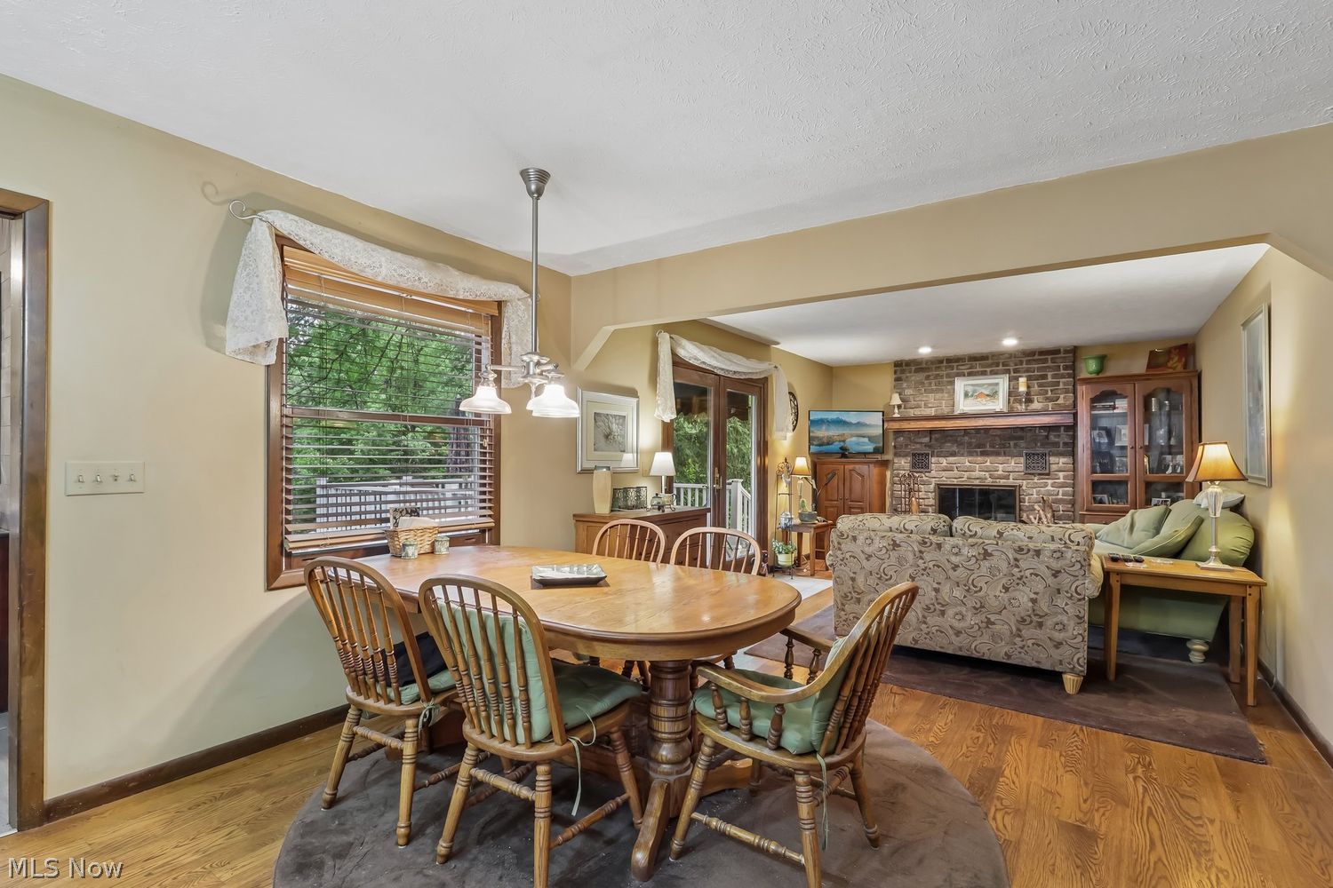 14380 Caves Road Novelty, OH 44072 - Photo 15 of 49