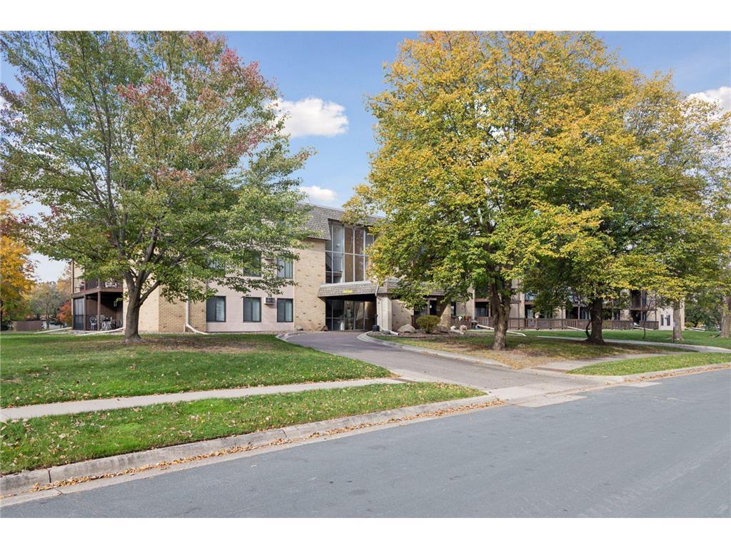 3461 Kent Street, Unit 1005 Shoreview, MN 55126 - Photo 1 of 21