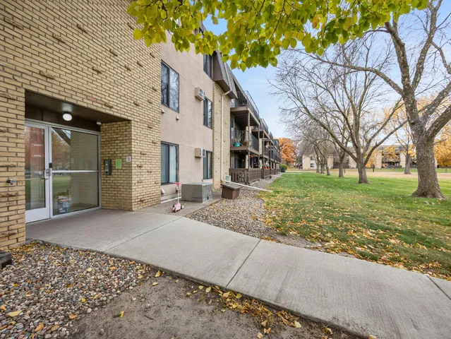 $95,000 | 3461 Kent Street, Unit 1005, Shoreview, MN 55126