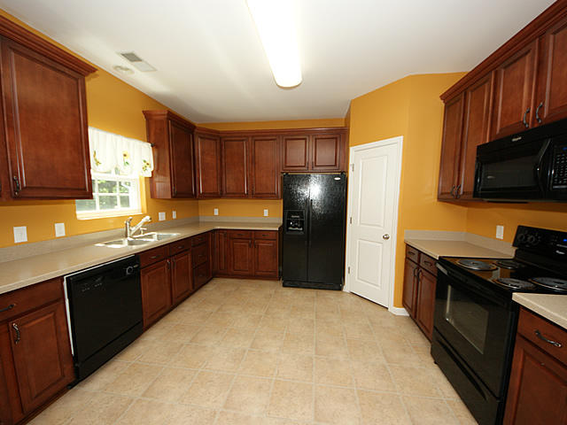 1234 Cosmos Road Summerville, SC 29483 - Photo 12 of 34 watkins11