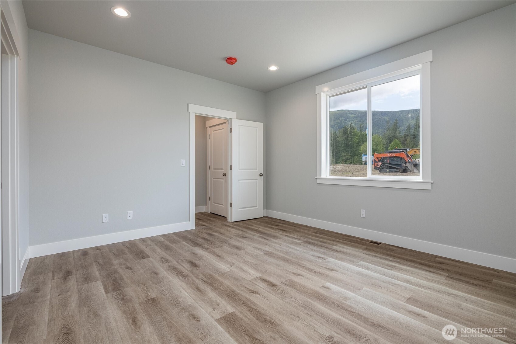 6511 Watson Loop Maple Falls, WA 98266 - Photo 11 of 24