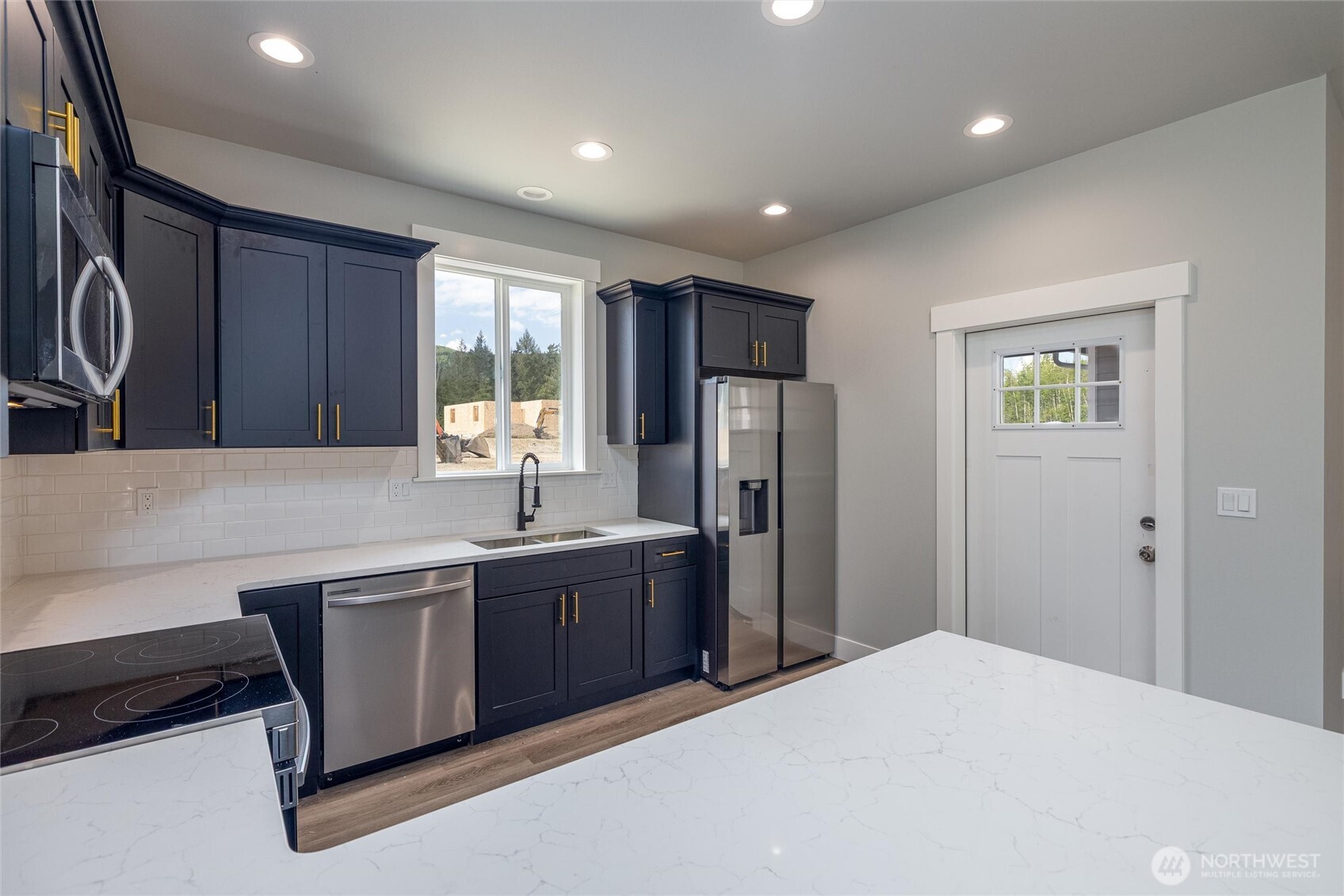 6511 Watson Loop Maple Falls, WA 98266 - Photo 8 of 24