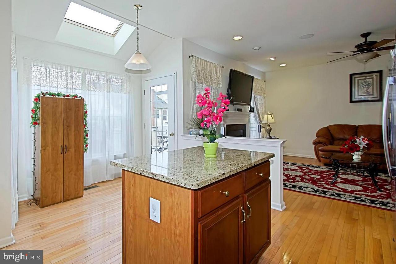 19604 Edgemont Square Ashburn, VA 20147 - Photo 11 of 30