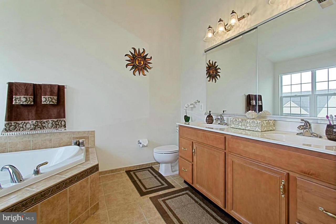 19604 Edgemont Square Ashburn, VA 20147 - Photo 16 of 30