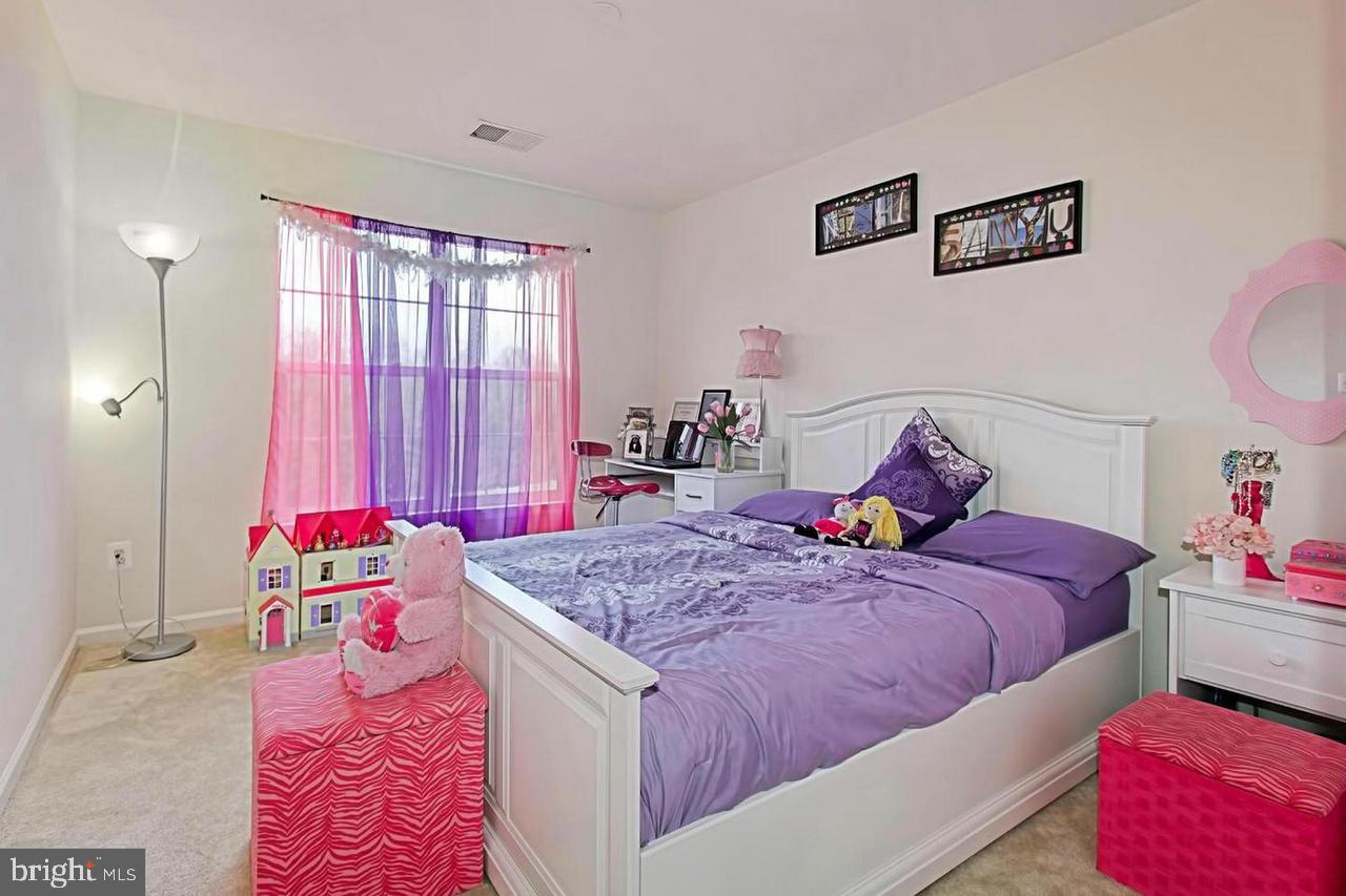 19604 Edgemont Square Ashburn, VA 20147 - Photo 18 of 30