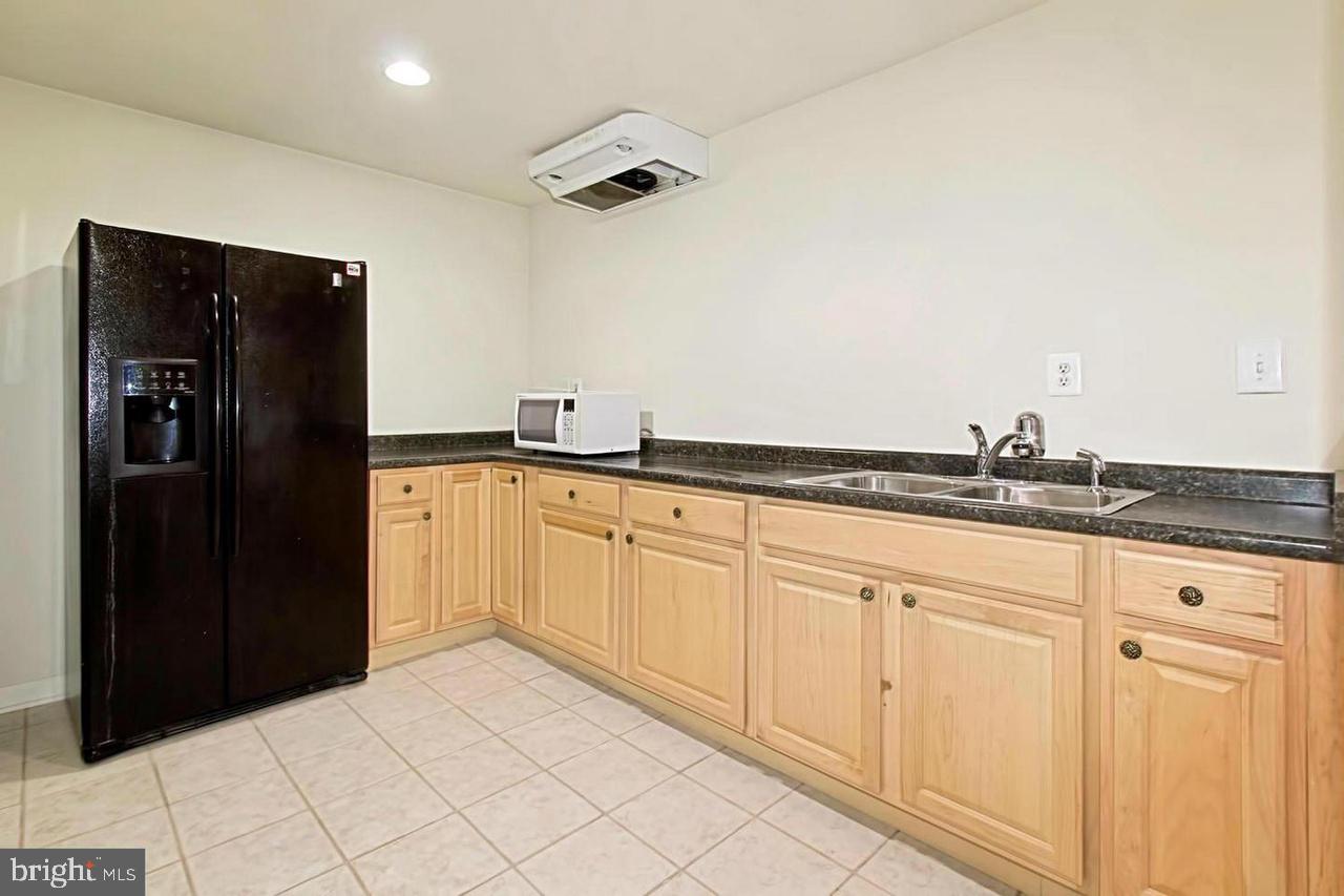 19604 Edgemont Square Ashburn, VA 20147 - Photo 24 of 30