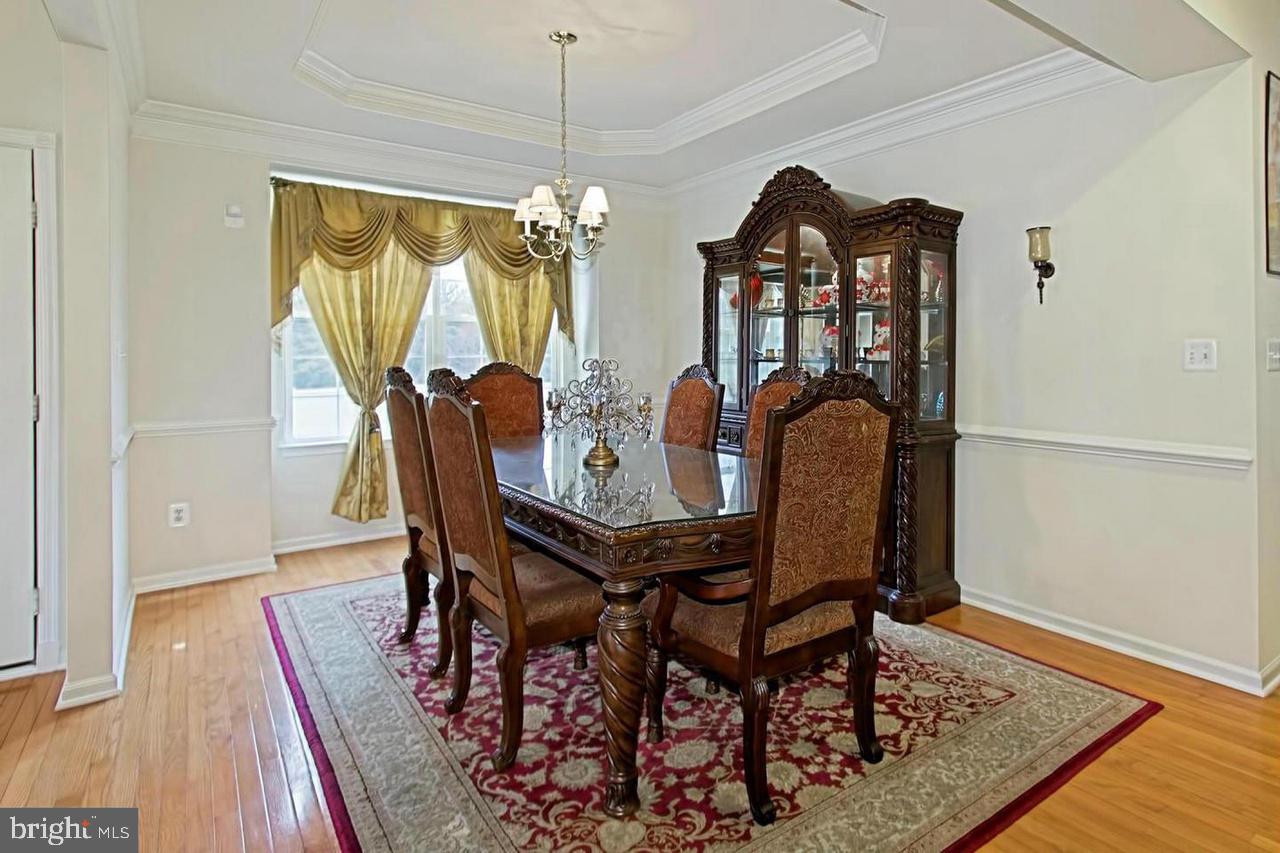 19604 Edgemont Square Ashburn, VA 20147 - Photo 6 of 30