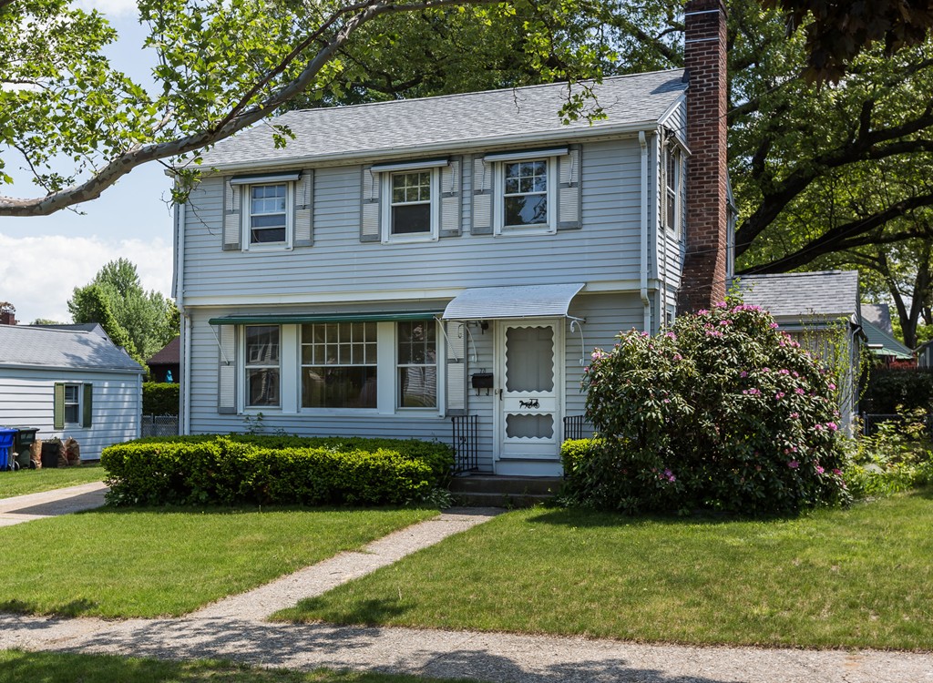 73 Bessemer Street Springfield, MA 01104 - Photo 1 of 29
