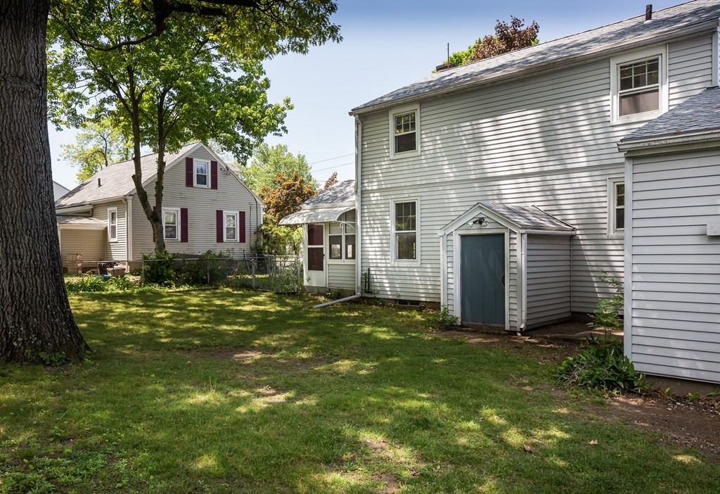 73 Bessemer Street Springfield, MA 01104 - Photo 29 of 29