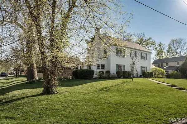 $749,900 | 236 Orrick Lane, St. Louis, MO 63122