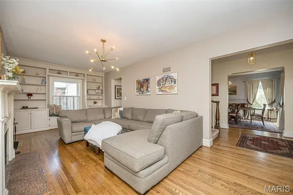 $749,900 | 236 Orrick Lane, St. Louis, MO 63122