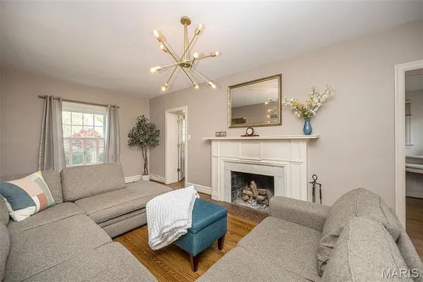$749,900 | 236 Orrick Lane, St. Louis, MO 63122