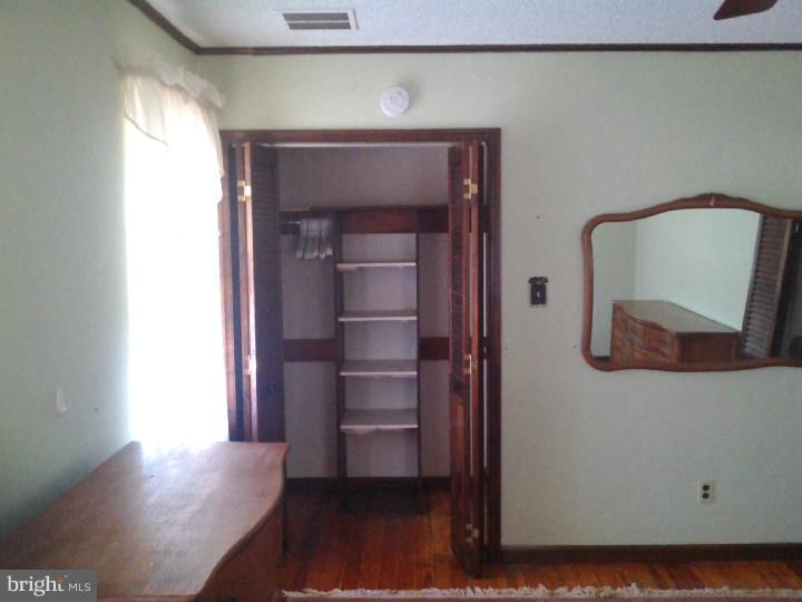 211 Pennsylvania Road Brooklawn, NJ 08030 - Photo 12 of 19 Bedroom 2