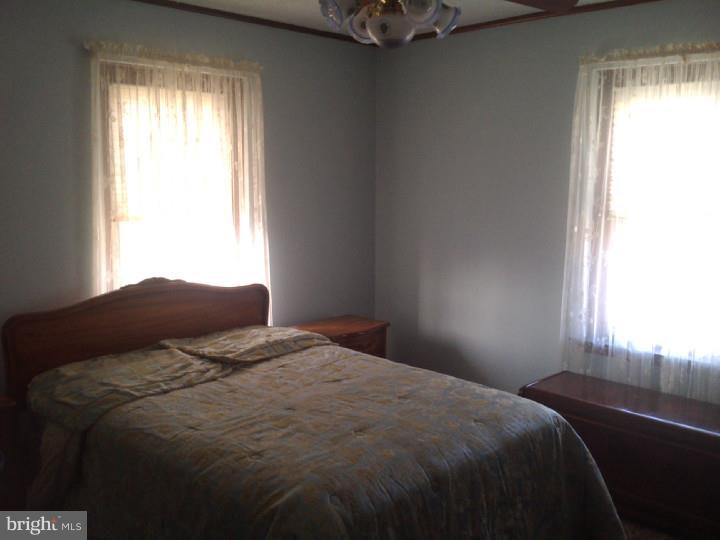 211 Pennsylvania Road Brooklawn, NJ 08030 - Photo 13 of 19 Bedroom - Main