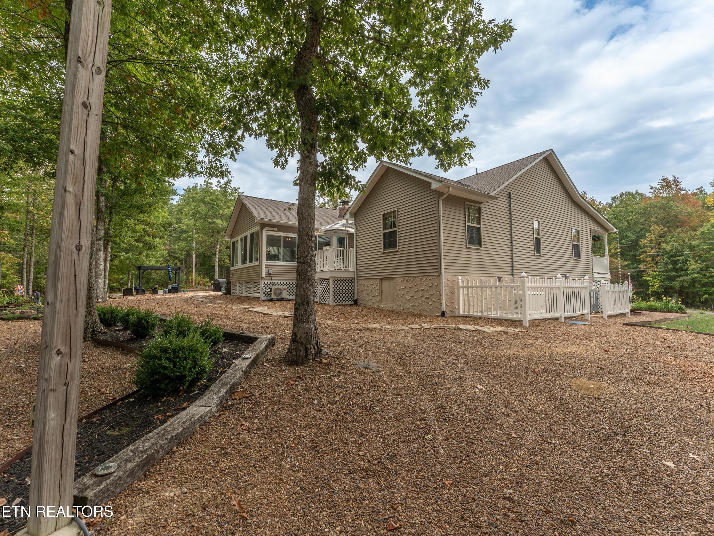 533 T Road Monterey, TN 38574 - Photo 43 of 50 DSC00712-Enhanced-NR