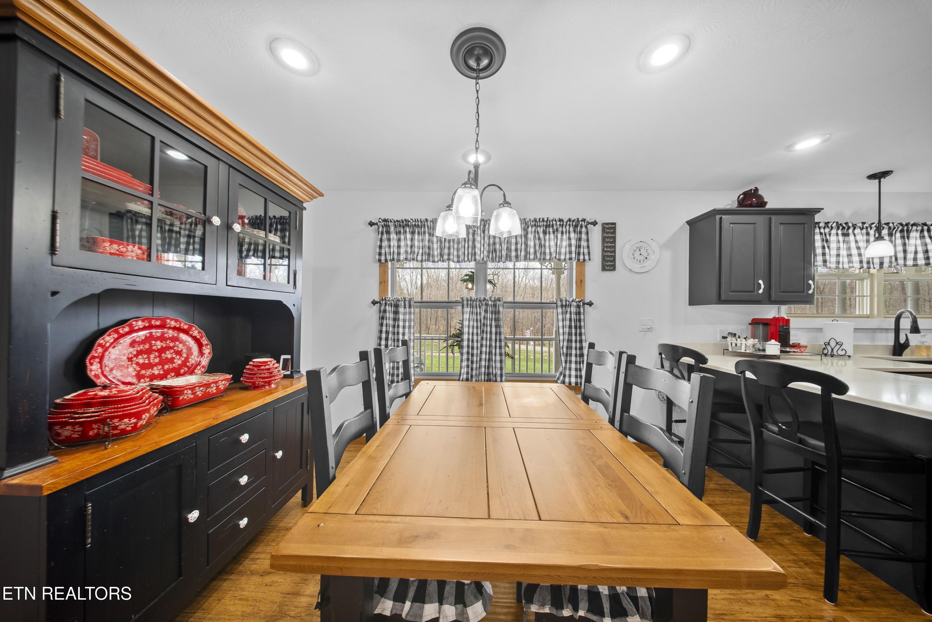 533 T Road Monterey, TN 38574 - Photo 8 of 50 DSC01686