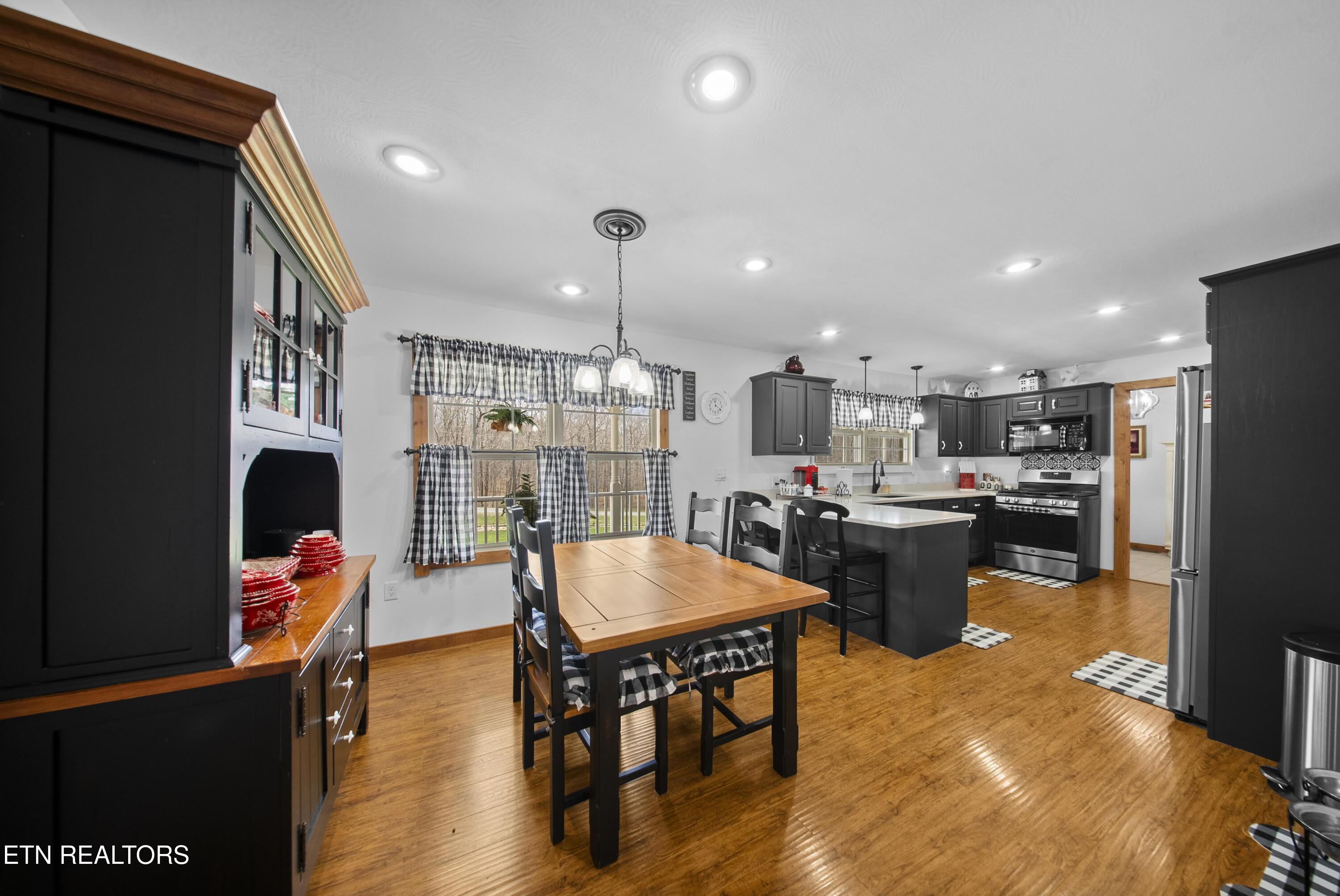 533 T Road Monterey, TN 38574 - Photo 10 of 50 DSC01681