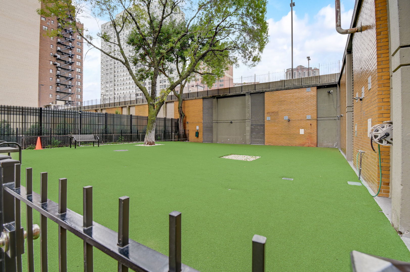 655 West Irving Park Road, Unit 1617 Chicago, IL 60613 - Photo 35 of 44 Gallery Image 35