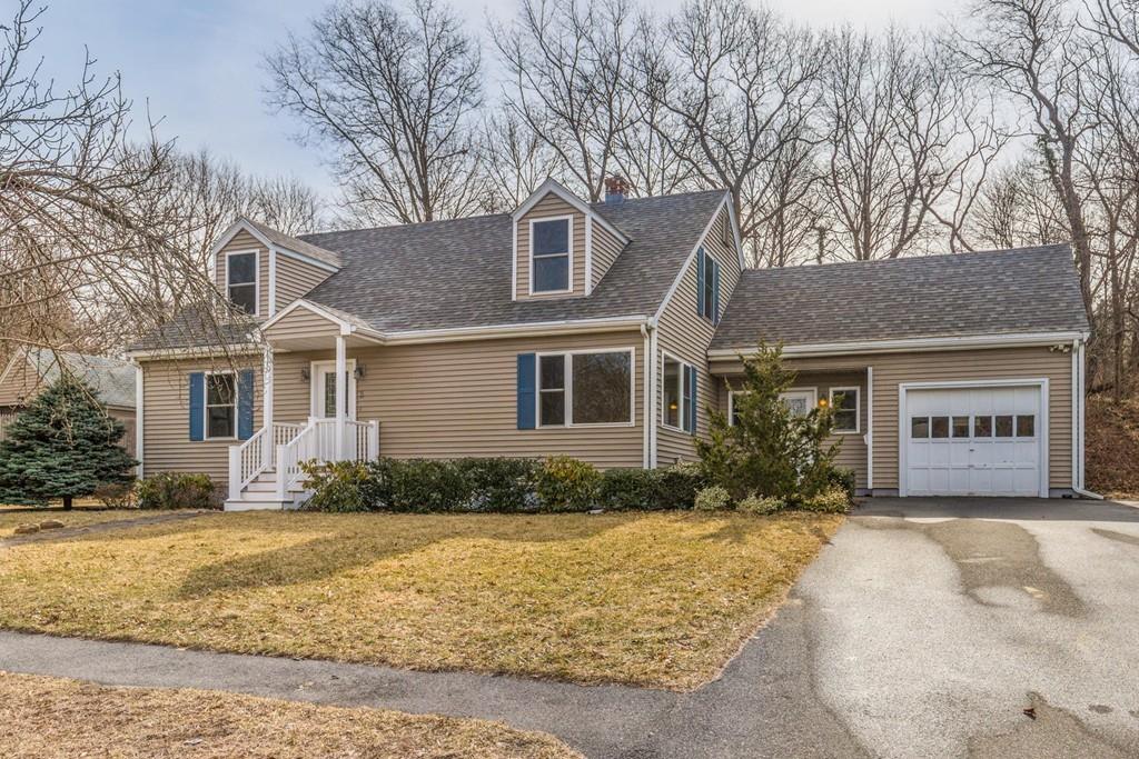3 Carna Road Marblehead, MA 01945 - Photo 1 of 30 Gallery Image 1
