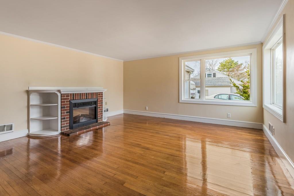 3 Carna Road Marblehead, MA 01945 - Photo 6 of 30 Gallery Image 6