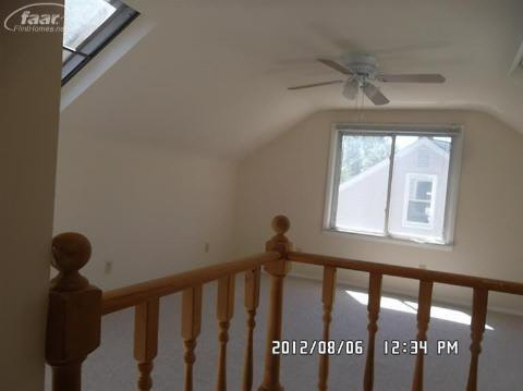1519 Oakley Road Clawson, MI 48017 - Photo 10 of 10 20204666-9.JPG
