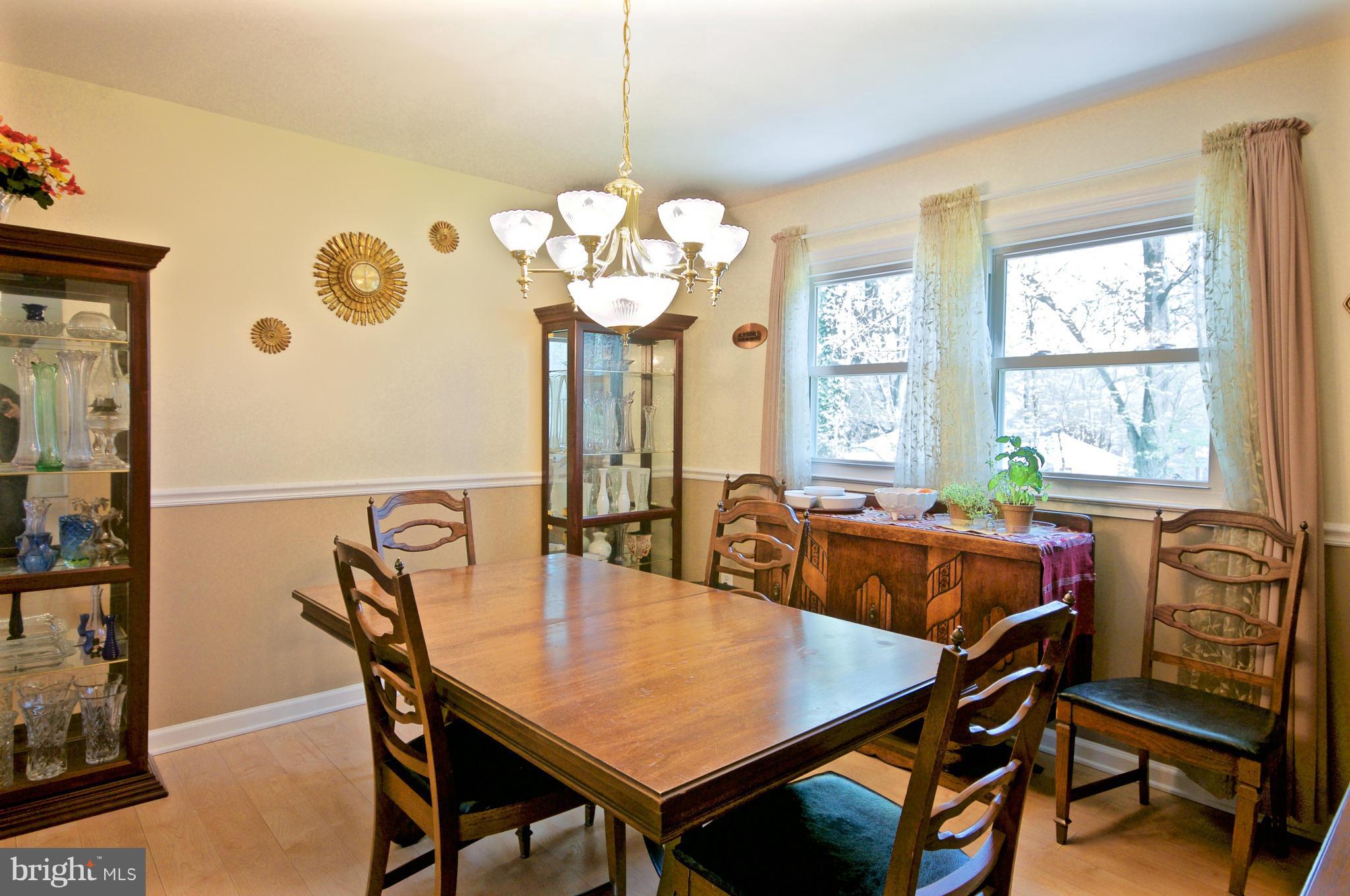 6409 Rivington Road Springfield, VA 22152 - Photo 16 of 29 Dining Room