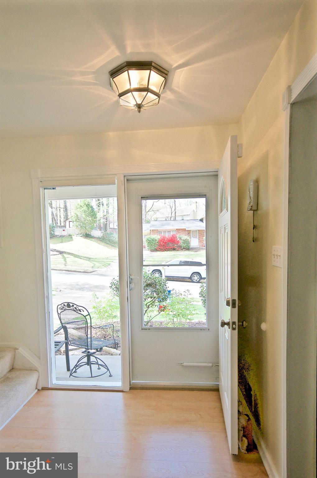 6409 Rivington Road Springfield, VA 22152 - Photo 5 of 29 Interior (General)