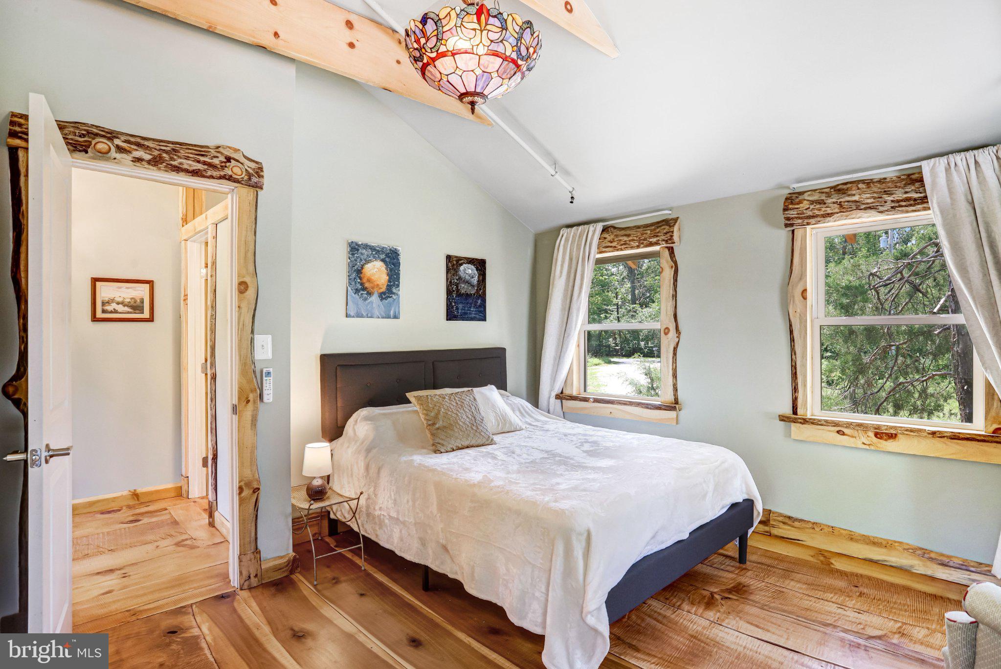 14915 Mount Nebo Road Poolesville, MD 20837 - Photo 13 of 38 Charming retreat with rustic elegance.