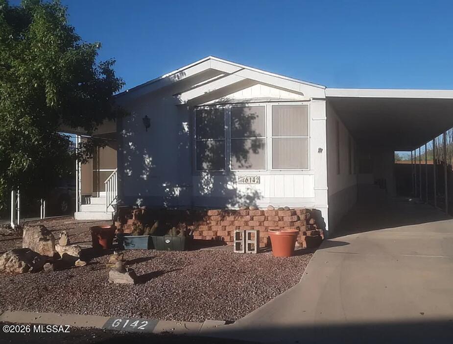 6142 South Barrister Road Tucson, AZ 85746 - Photo 1 of 2