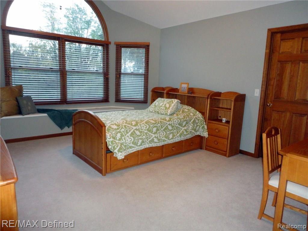 7675 Woodview Road Clarkston, MI 48348 - Photo 29 of 40 Bedroom 3.jpg