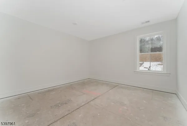 $950,000 | 4 Spring Court, Phillipsburg, NJ 08865