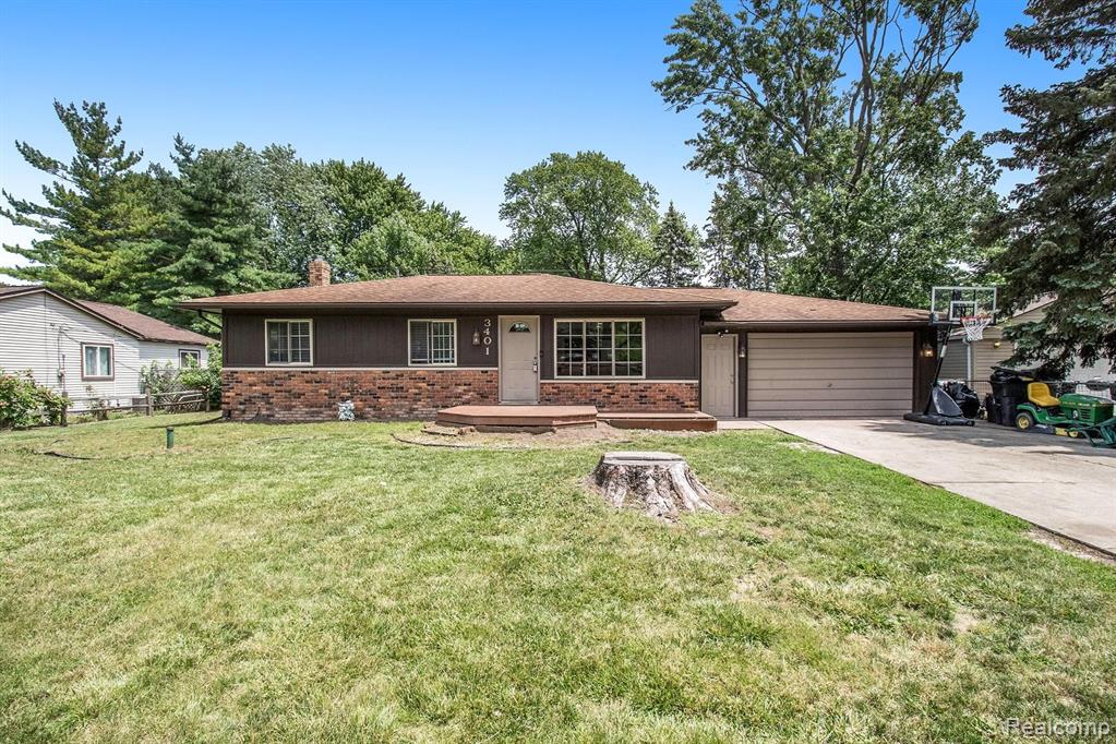 3401 Harrison Avenue Rochester Hills, MI 48307 - Photo 1 of 15