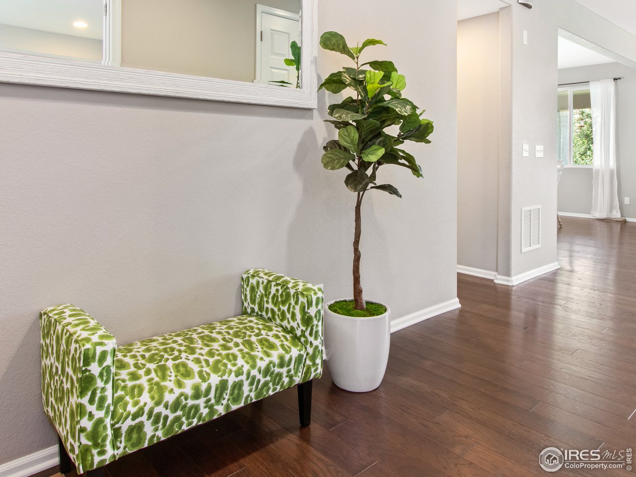 3318 Quicksilver Road Frederick, CO 80516 - Photo 5 of 28 Entrance/foyer