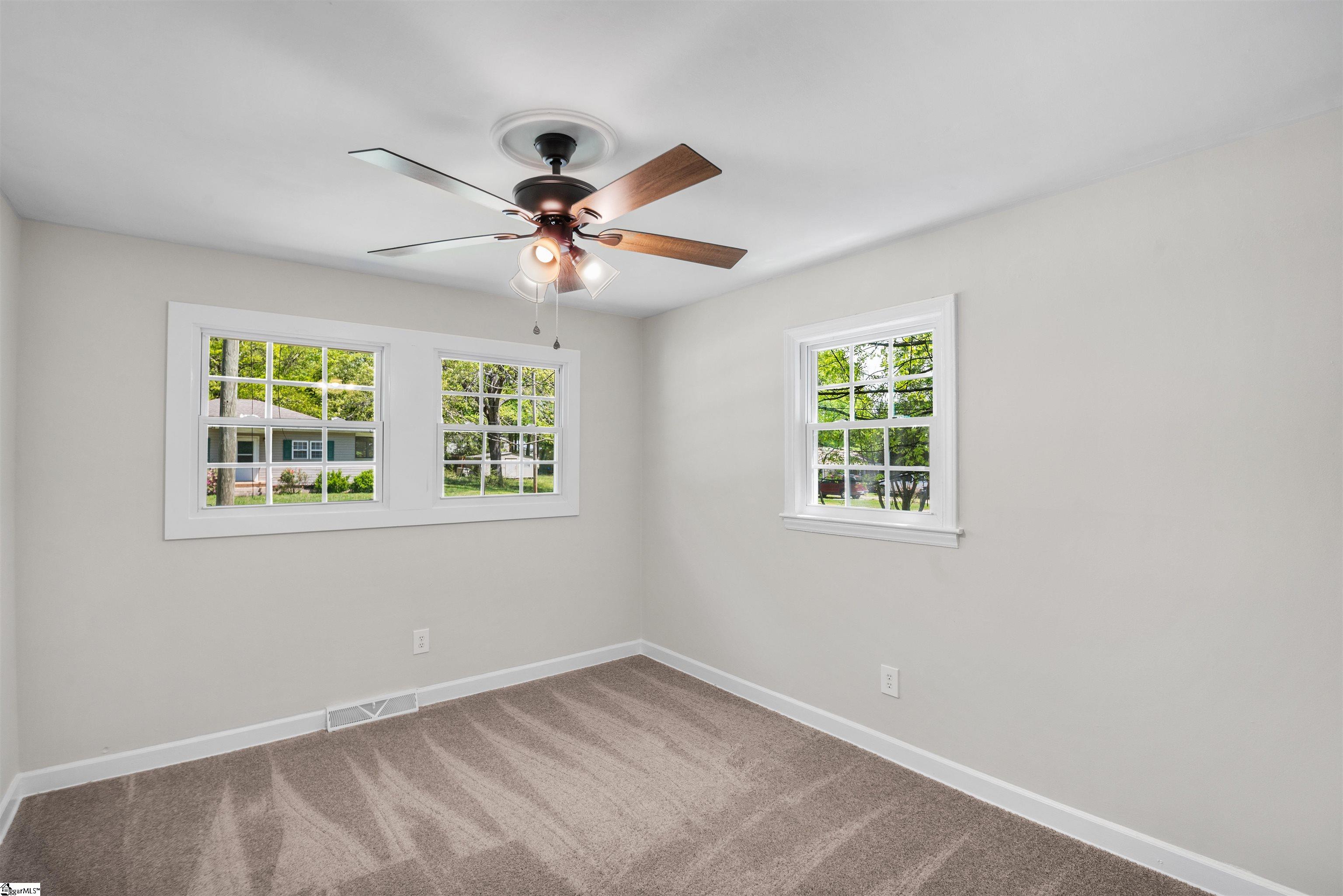 218 Mark Street Easley, SC 29640 - Photo 27 of 33 Gallery Image 27