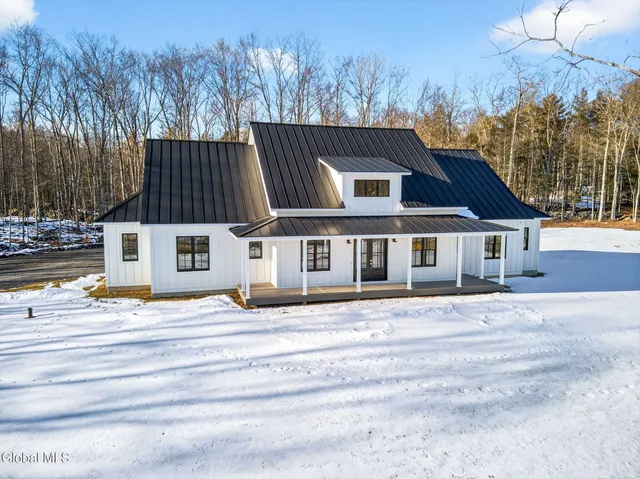 $1,300,000 | 160 County Route 403, Greenville, NY 12083