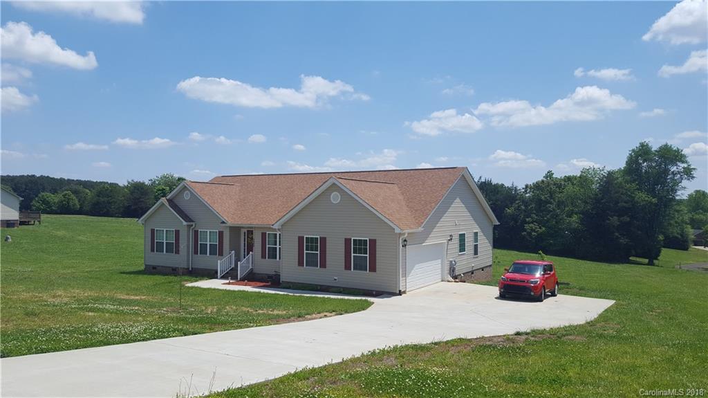 4888 Ritchie Road Lincolnton, NC 28092 - Photo 2 of 28 Gallery Image 2