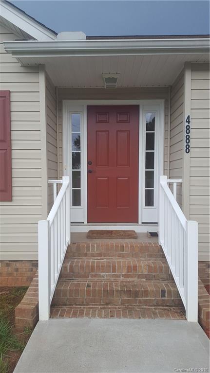 4888 Ritchie Road Lincolnton, NC 28092 - Photo 5 of 28 Gallery Image 5