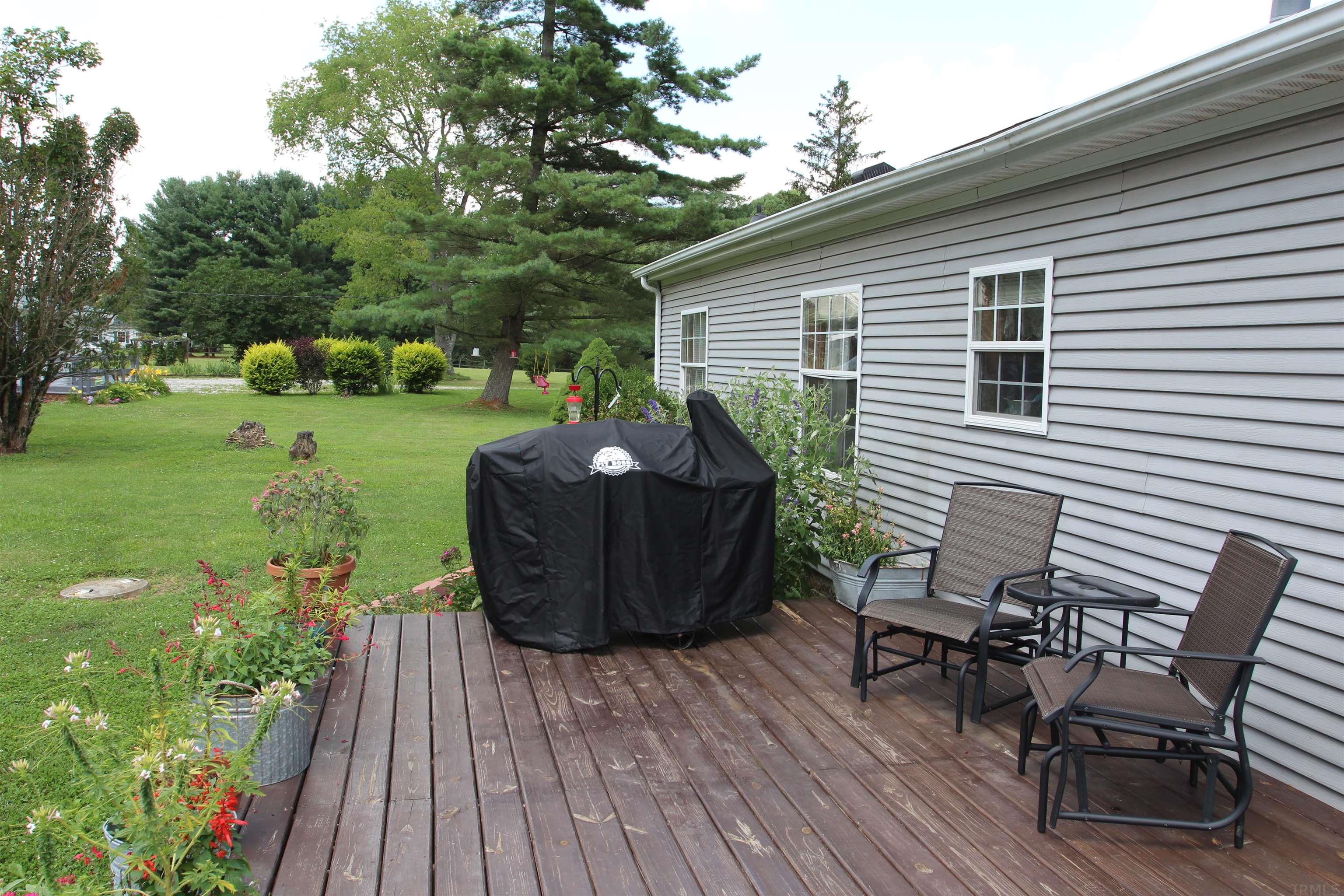 7800 South Harmony Road Bloomington, IN 47403 - Photo 14 of 15 Gallery Image 14