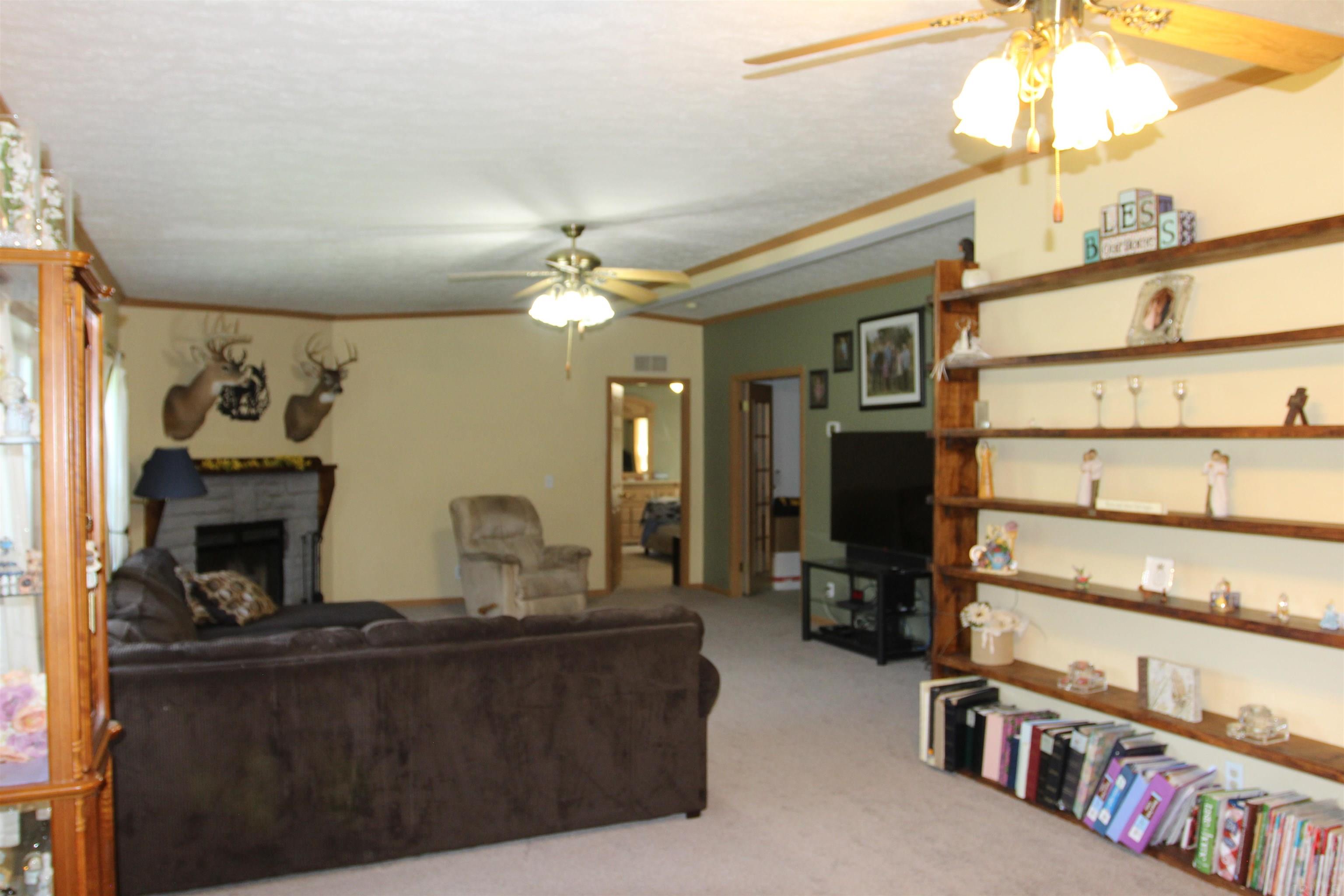 7800 South Harmony Road Bloomington, IN 47403 - Photo 7 of 15 Gallery Image 7