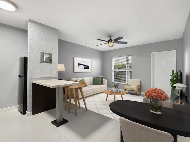 $1,595 | 1503 Northeast 4th Court, Unit 4, Fort Lauderdale, FL 33301