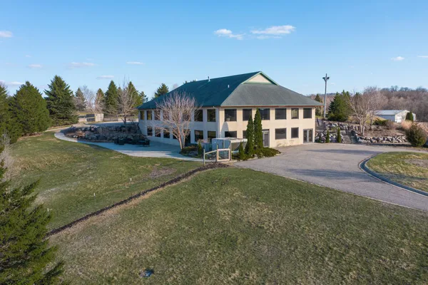 $1,299,000 | 23795 Laredo Avenue, Belle Plaine, MN 56011