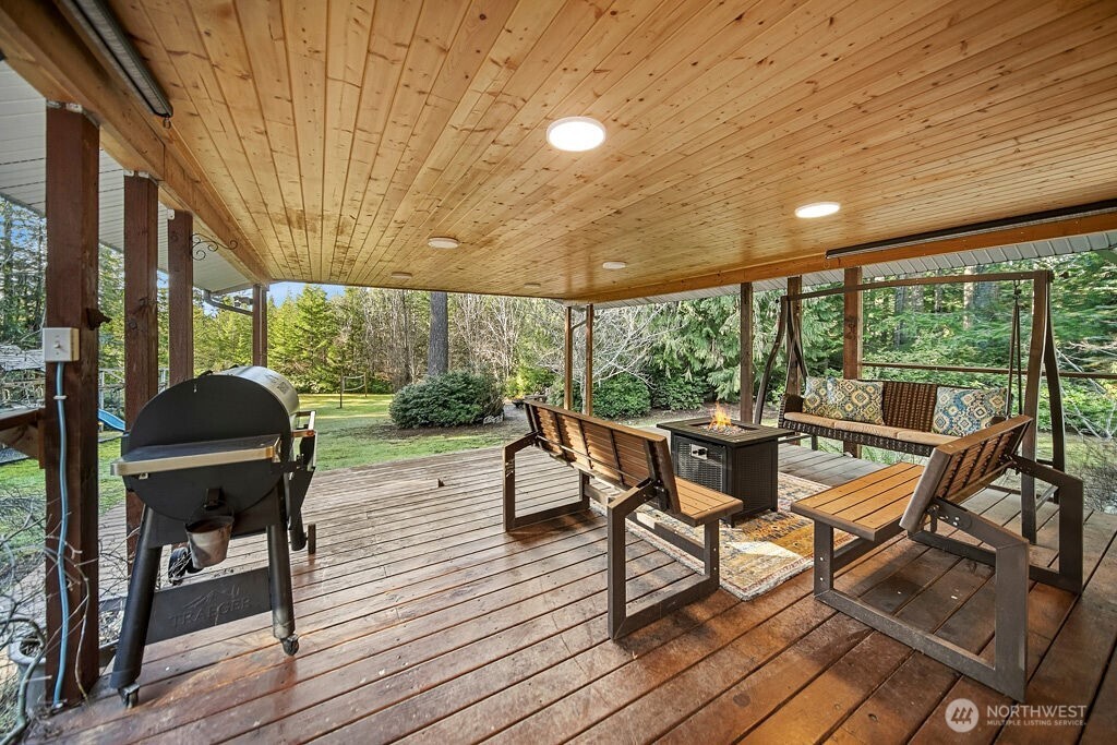 8393 Northwest Duryea Road Bremerton, WA 98312 - Photo 19 of 40