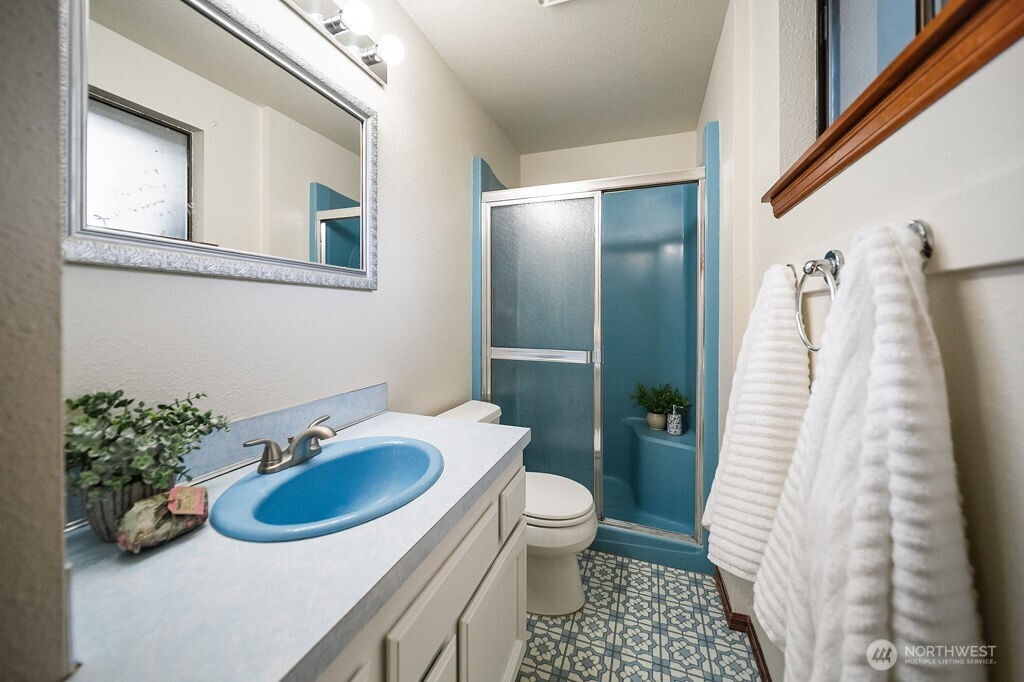 8393 Northwest Duryea Road Bremerton, WA 98312 - Photo 24 of 40