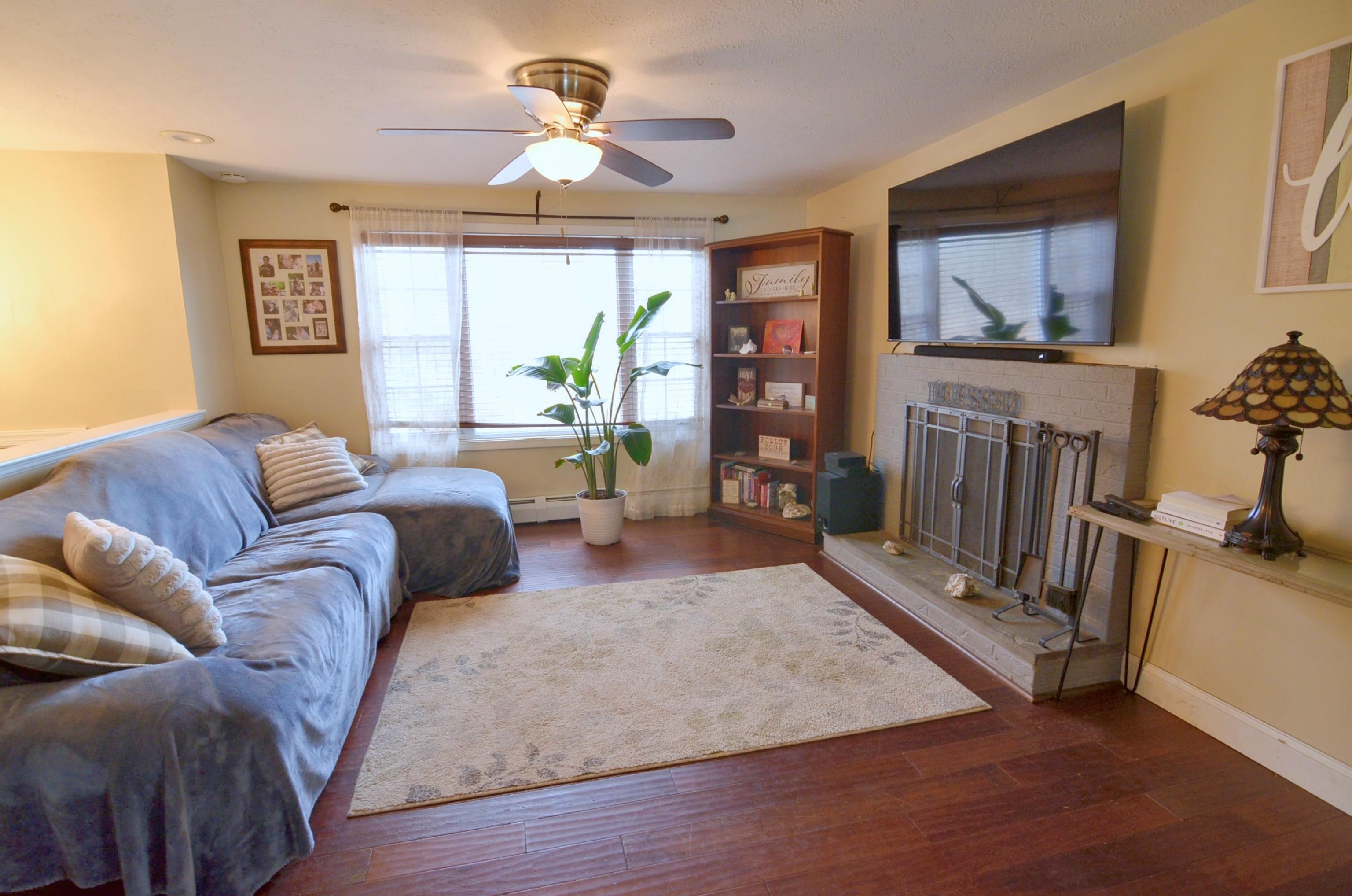 205 Corning Road Manchester, NH 03109 - Photo 4 of 34