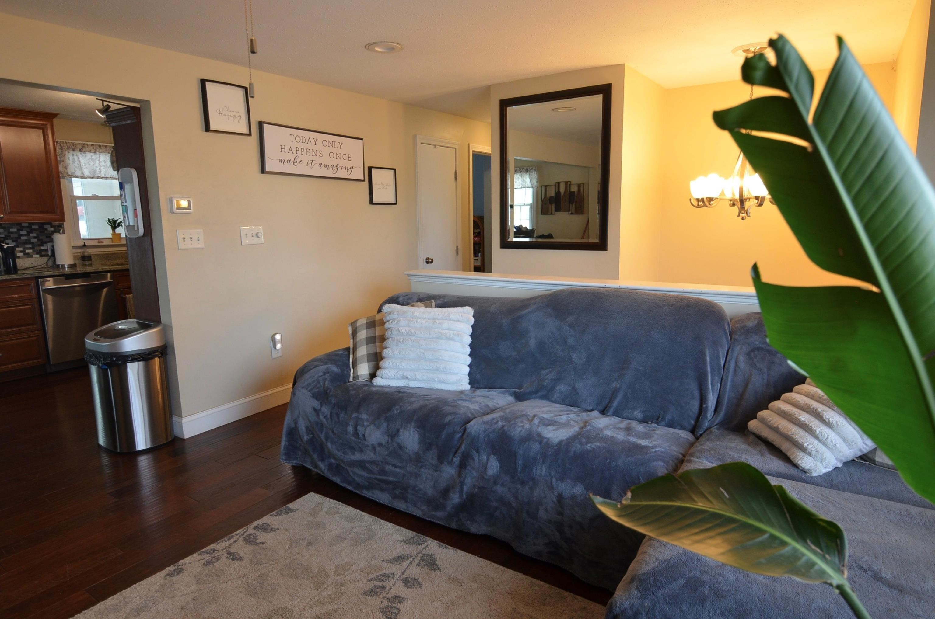 205 Corning Road Manchester, NH 03109 - Photo 7 of 34