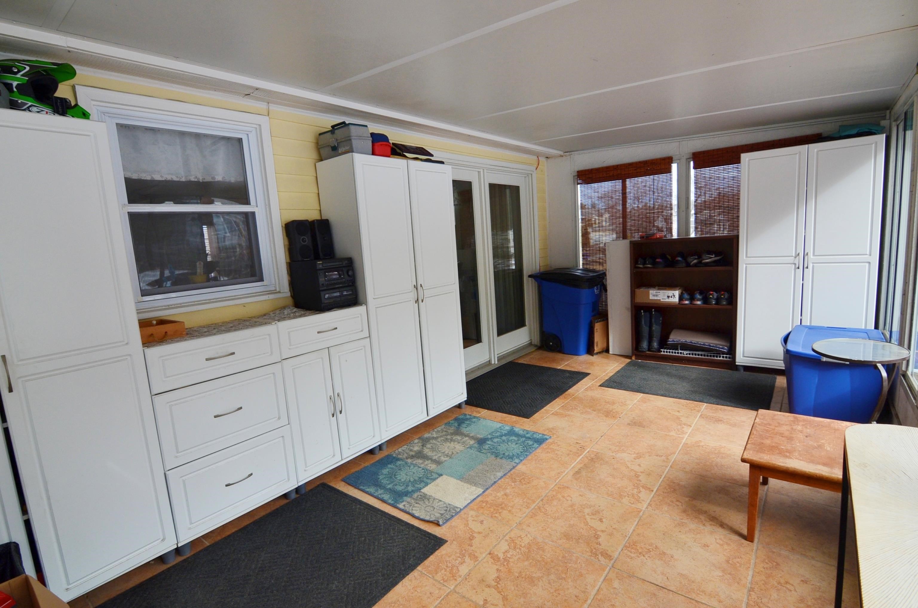 205 Corning Road Manchester, NH 03109 - Photo 10 of 34