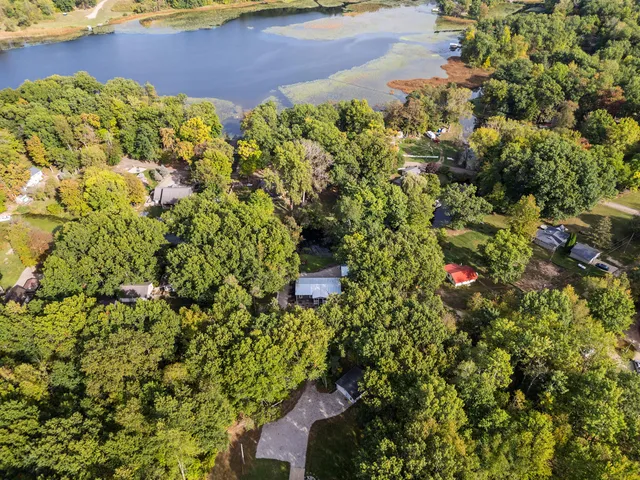 $415,000 | 7841 Topinabee Drive, Montgomery, MI 49255