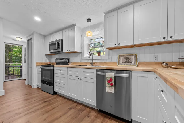 $415,000 | 7841 Topinabee Drive, Montgomery, MI 49255