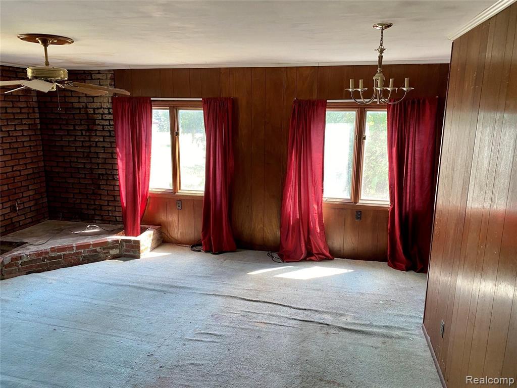 1405 South Hospital Road Waterford, MI 48327 - Photo 19 of 22